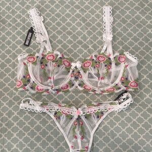 BootayBag Embroidered Scallop Floral Lace Bra & Panty Set XL/XXL